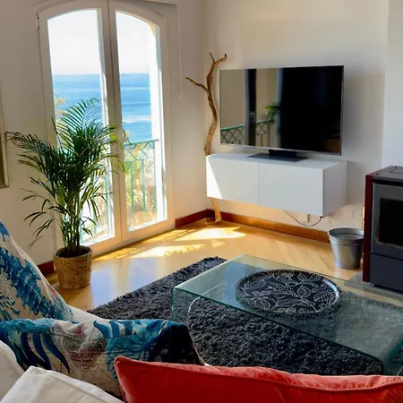 Sea Front Estoril Coast Apartment